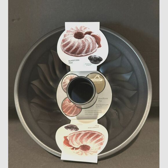 Euro Home Premium Non-Stick Bund form Pan 9.6" x 4" - New - Picture 1 of 2